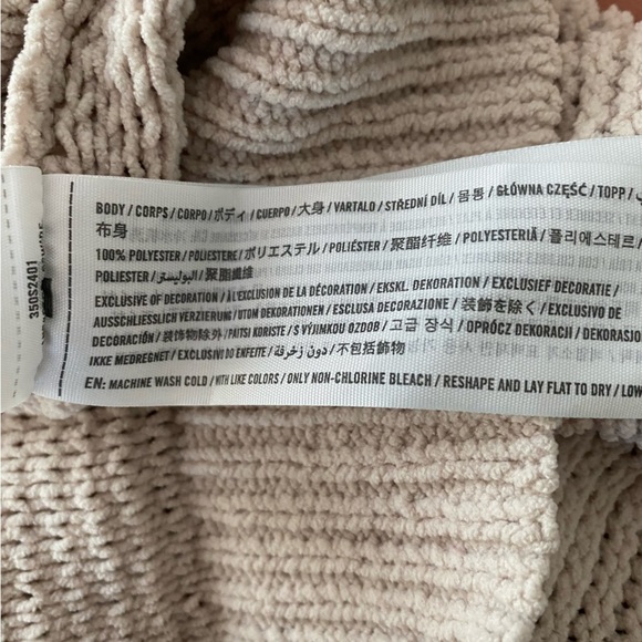 Hollister Mock Neck Cropped Pullover Sweater Size XS - Picture 5 of 7